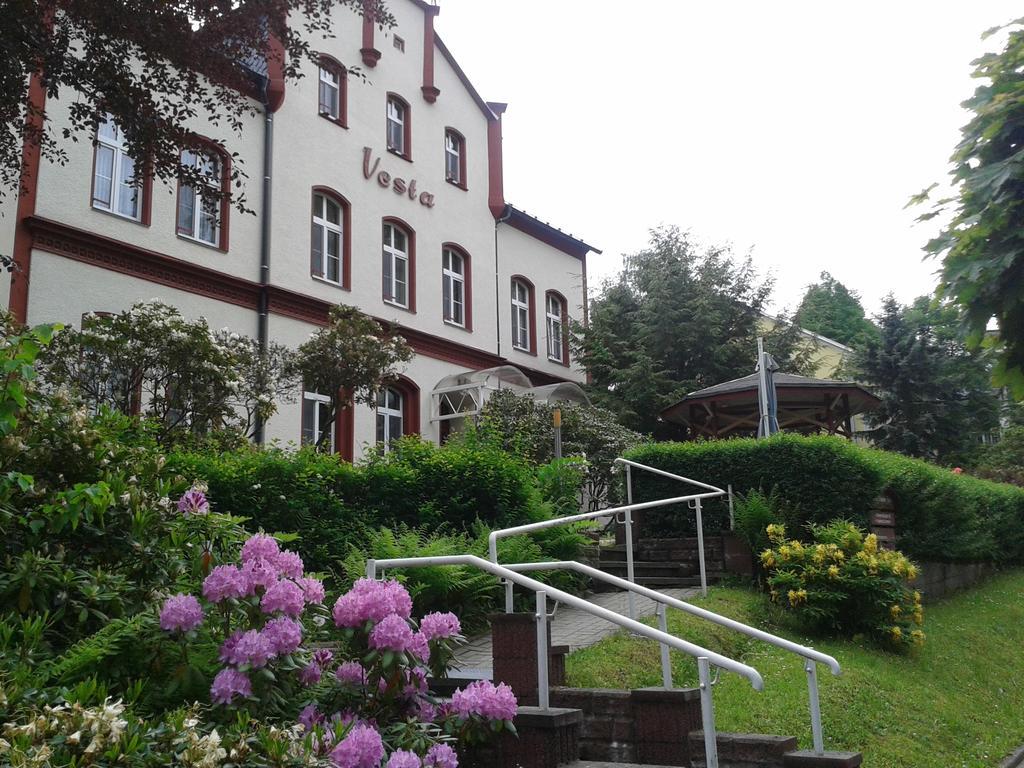 Hotel - Pension Vesta باد إلستر المظهر الخارجي الصورة